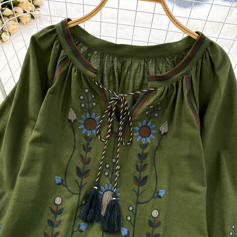 Buddha Stones Casual Embroidery Flower Leaf Pattern Women's Cotton Linen Round Neck T-shirt