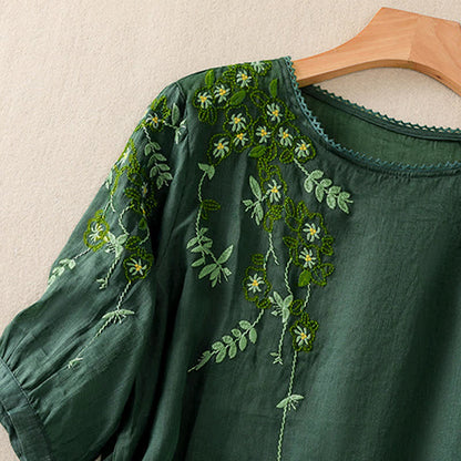 Buddha Stones Retro Embroidery Floral Pattern Short Sleeve Crew Neck Women's Shirt