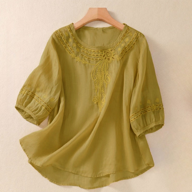 Buddha Stones Artistic Plain Floral Embroidered Design Crew Neck Puff Half Sleeve Women's T-Shirt