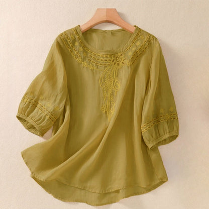 Buddha Stones Artistic Plain Floral Embroidered Design Crew Neck Puff Half Sleeve Women's T-Shirt