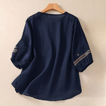 Buddha Stones Artistic Plain Floral Embroidered Design Crew Neck Puff Half Sleeve Women's T-Shirt