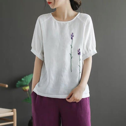 Buddha Stones Summer Vintage Embroidered Flower Pattern Women's Crew Neck Design T-Shirt