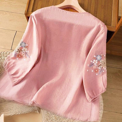 Buddha Stones Casual Flower Leaf Embroidery Women's Crew Neck Design Three Quarter Sleeve T-shirt